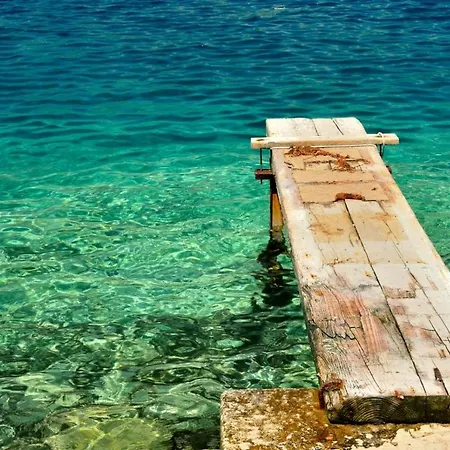 Semesterbostad House In With Terrace, Air Conditioning, Wifi 3709-2 *