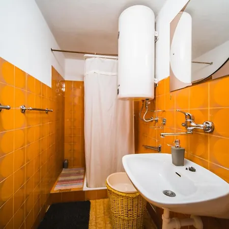 Semesterbostad House In With Terrace, Air Conditioning, Wifi 3709-2 *